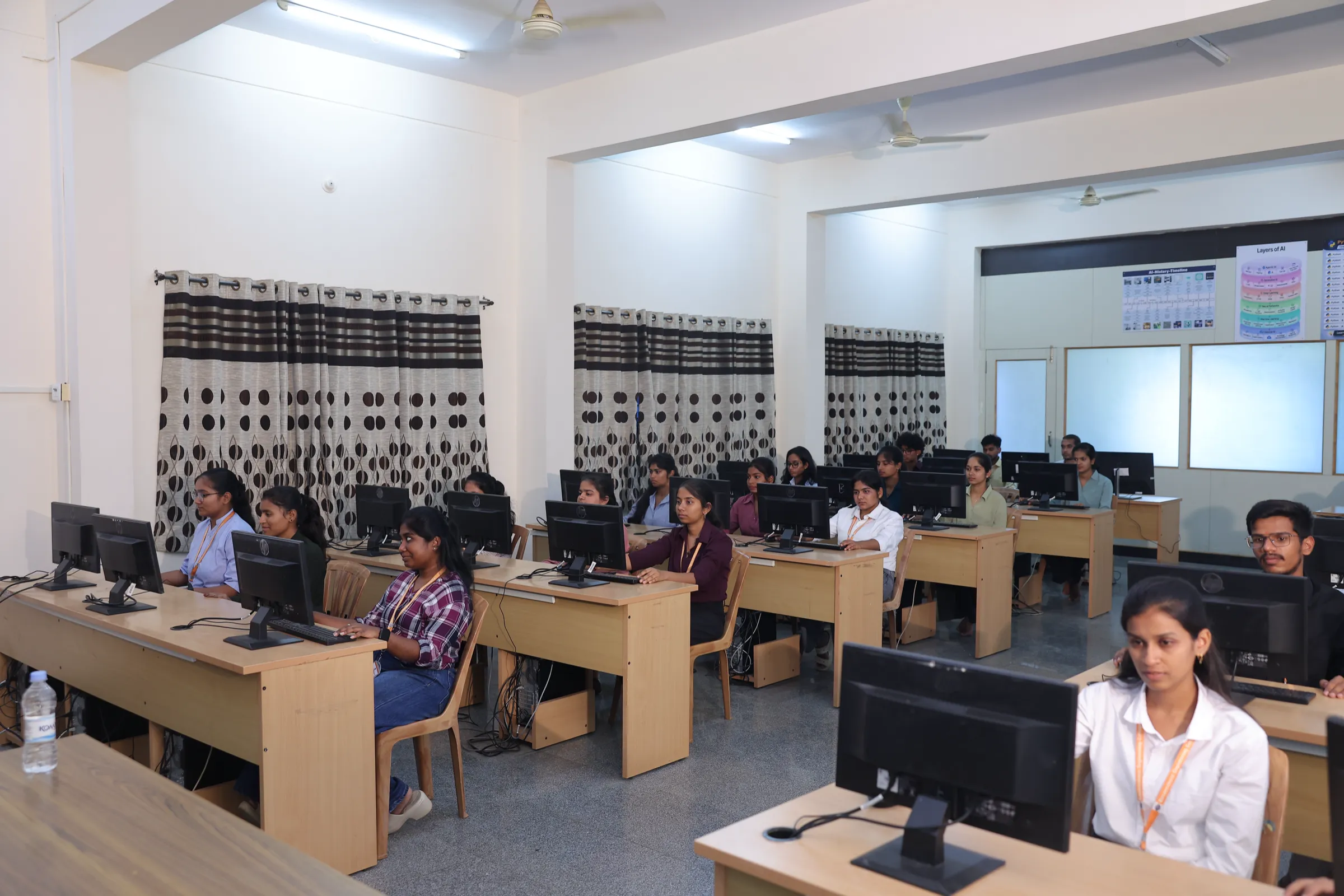 Artificial Intelligence & Machine Learning — facilities photo 3