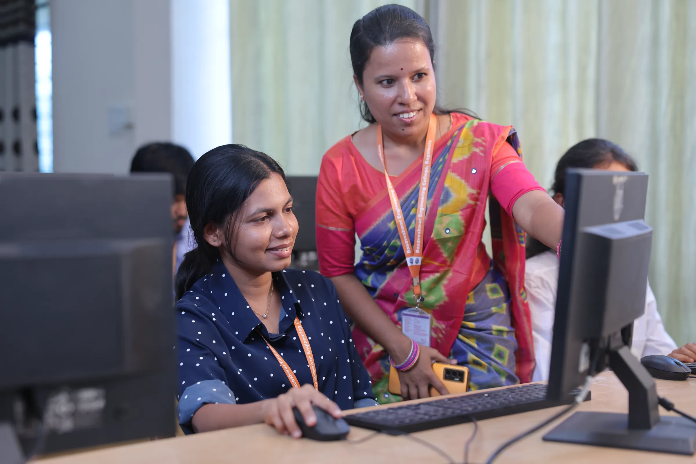 Artificial Intelligence & Machine Learning — facilities photo 4