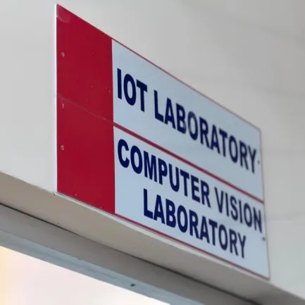 Artificial Intelligence & Machine Learning — facilities photo 77