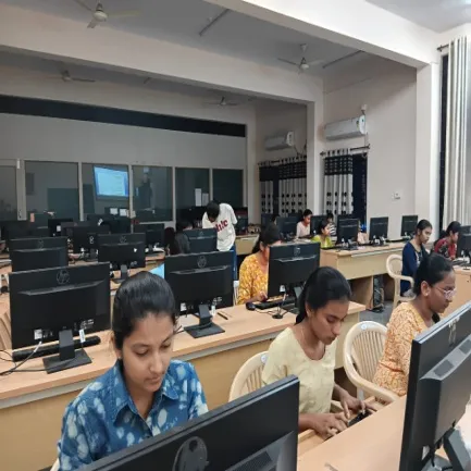 Artificial Intelligence & Machine Learning — facilities photo 216