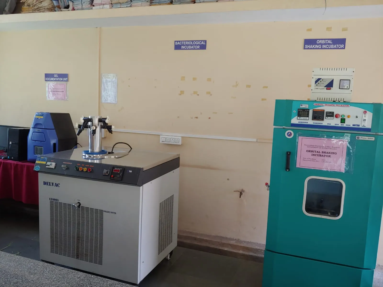 Laboratories & Instrumentation