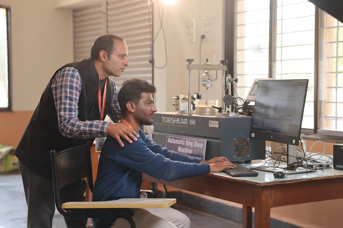 Advance Geotechnical Engineering Laboratory