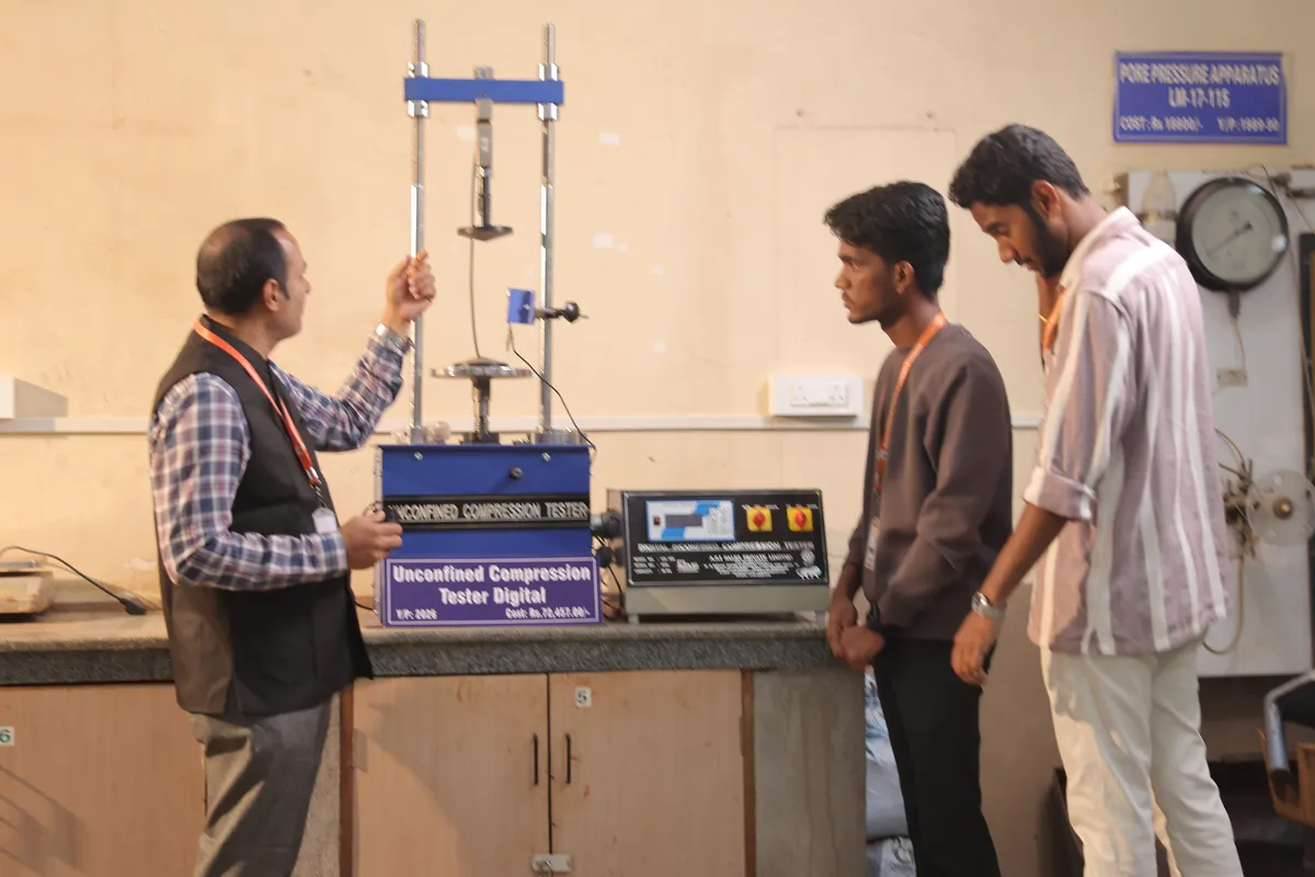 Geotechnical Engineering Laboratory