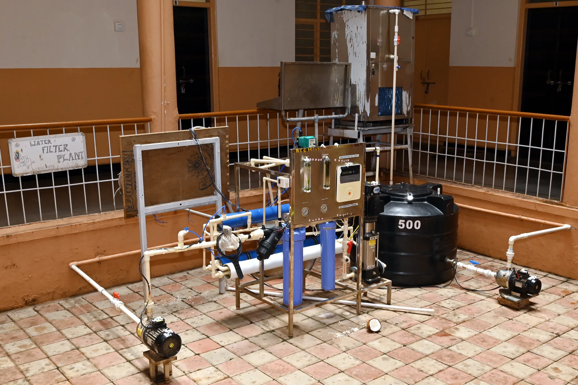 RO drinking-water plant at Basaveshwar Engineering College hostels
