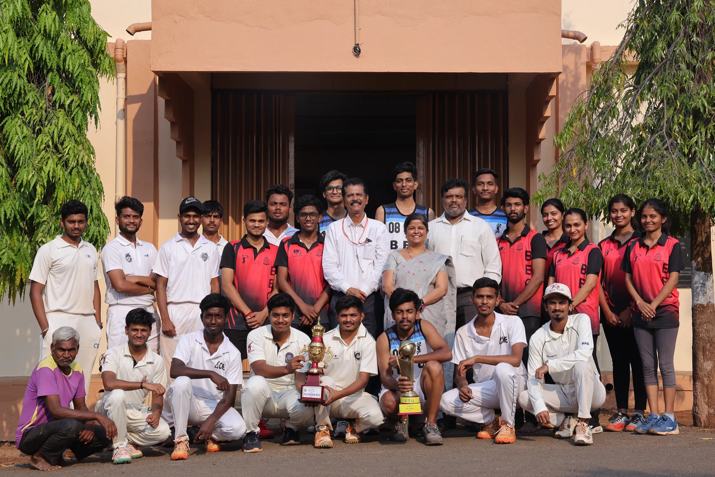 Basaveshwar Engineering College campus 6
