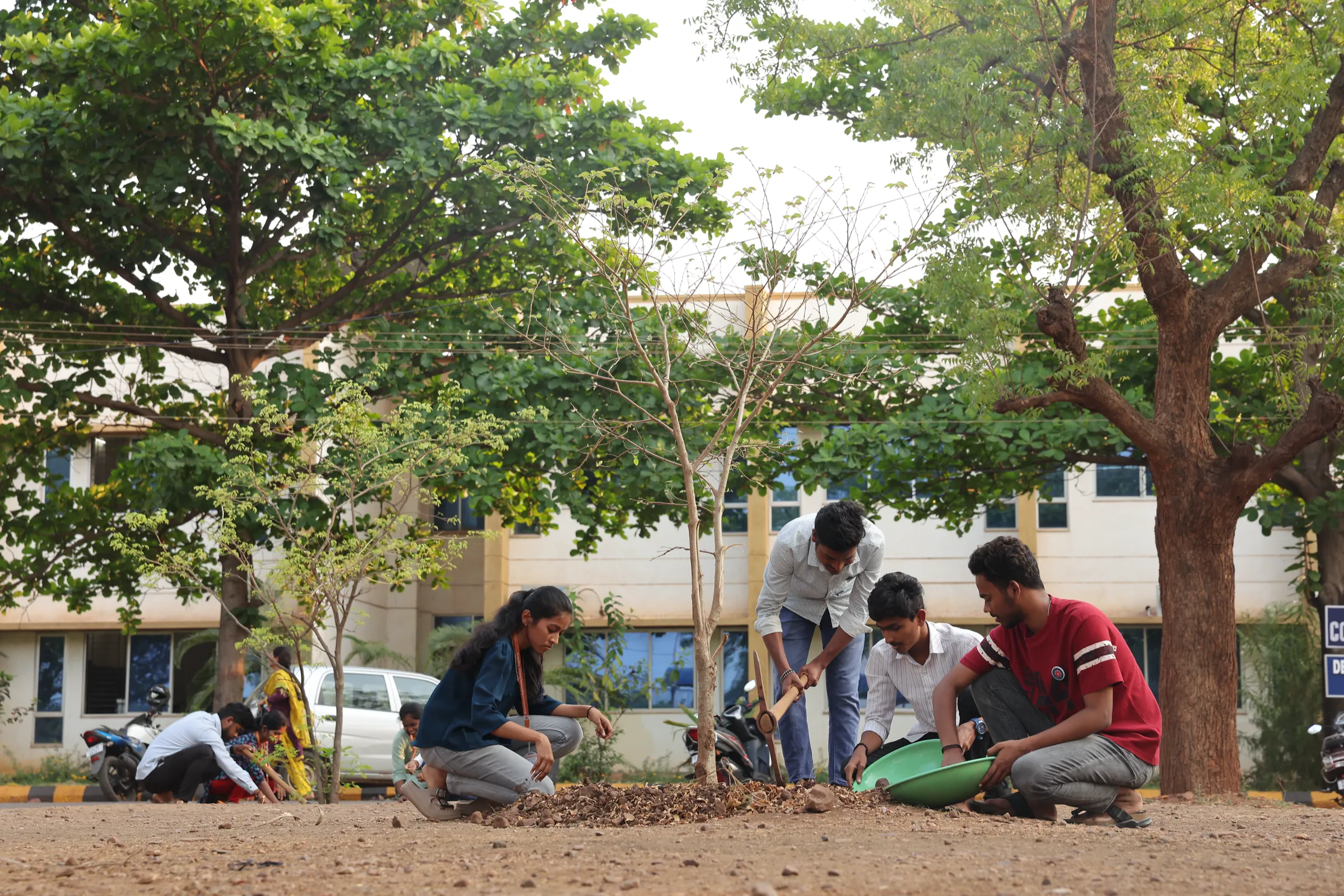 Basaveshwar Engineering College campus 27
