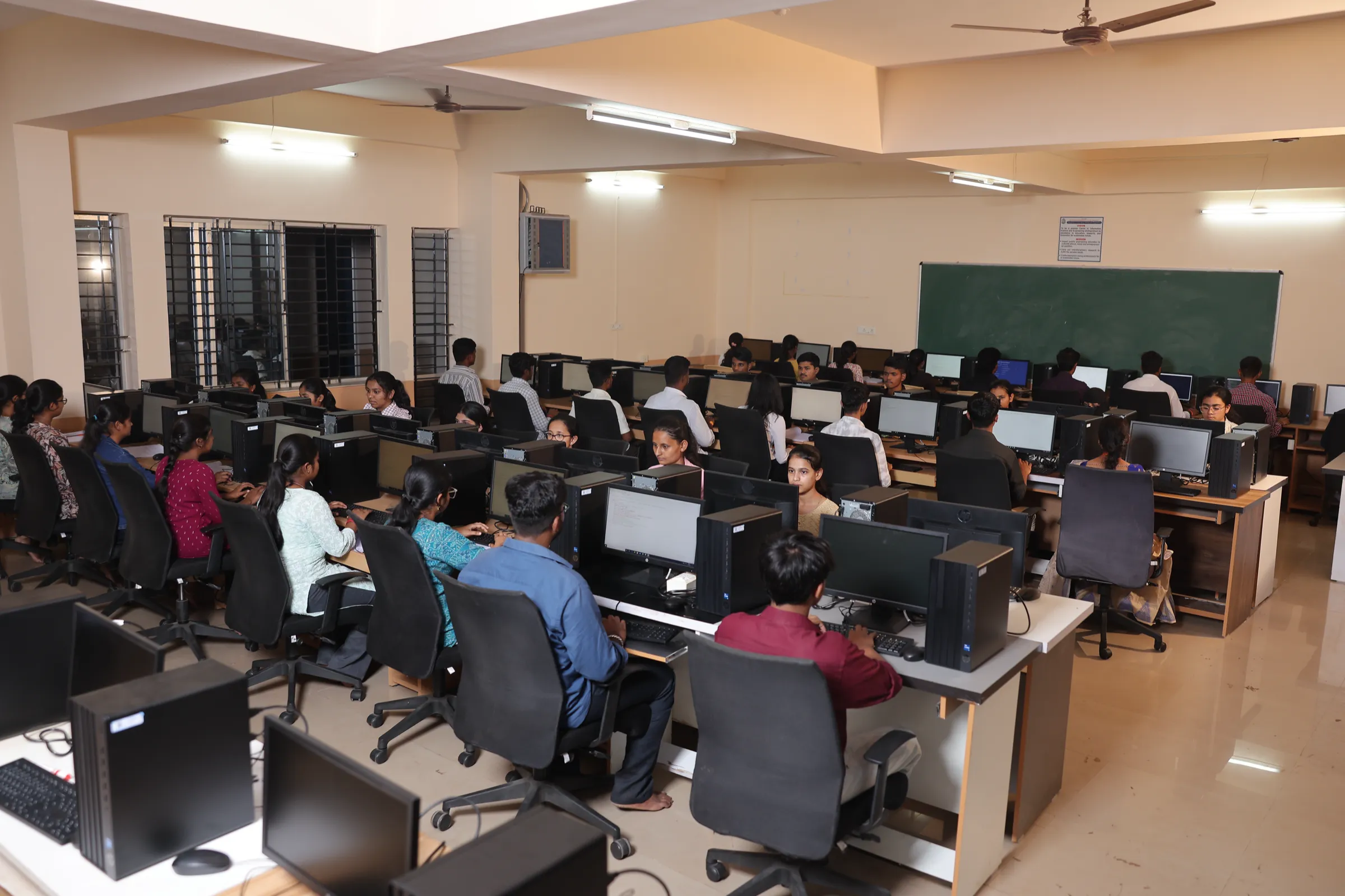 Basaveshwar Engineering College campus 45