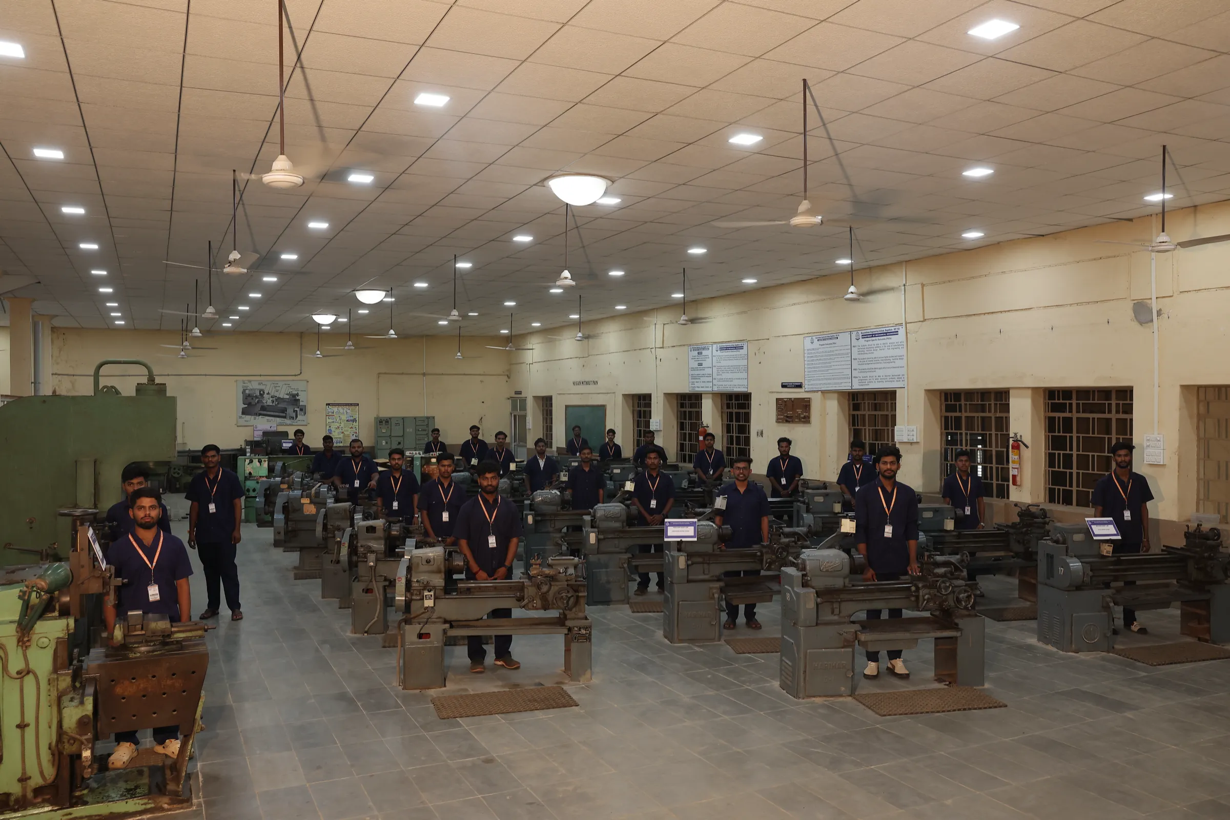 Basaveshwar Engineering College campus 50