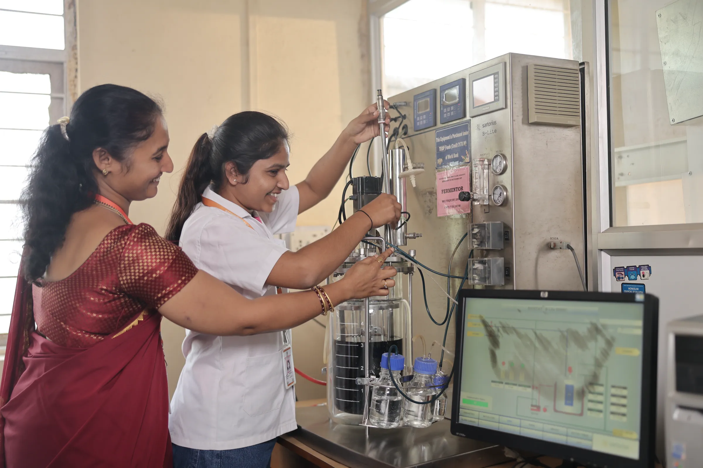Basaveshwar Engineering College campus 79