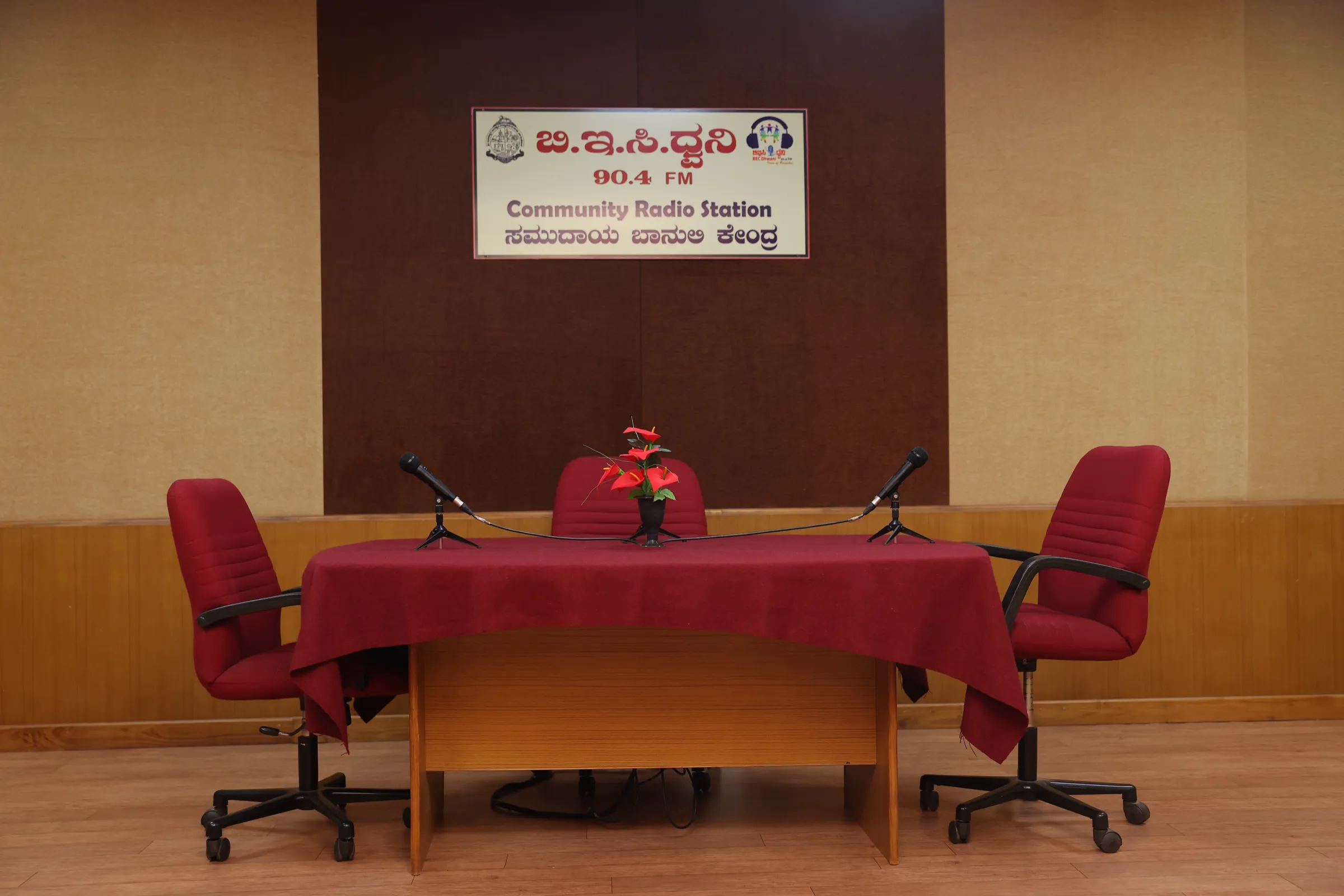 BEC Dhwani 90.4 FM community radio studio at Basaveshwar Engineering College 7